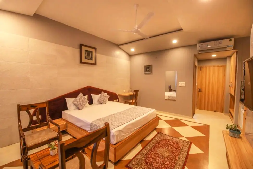 Gallery 06